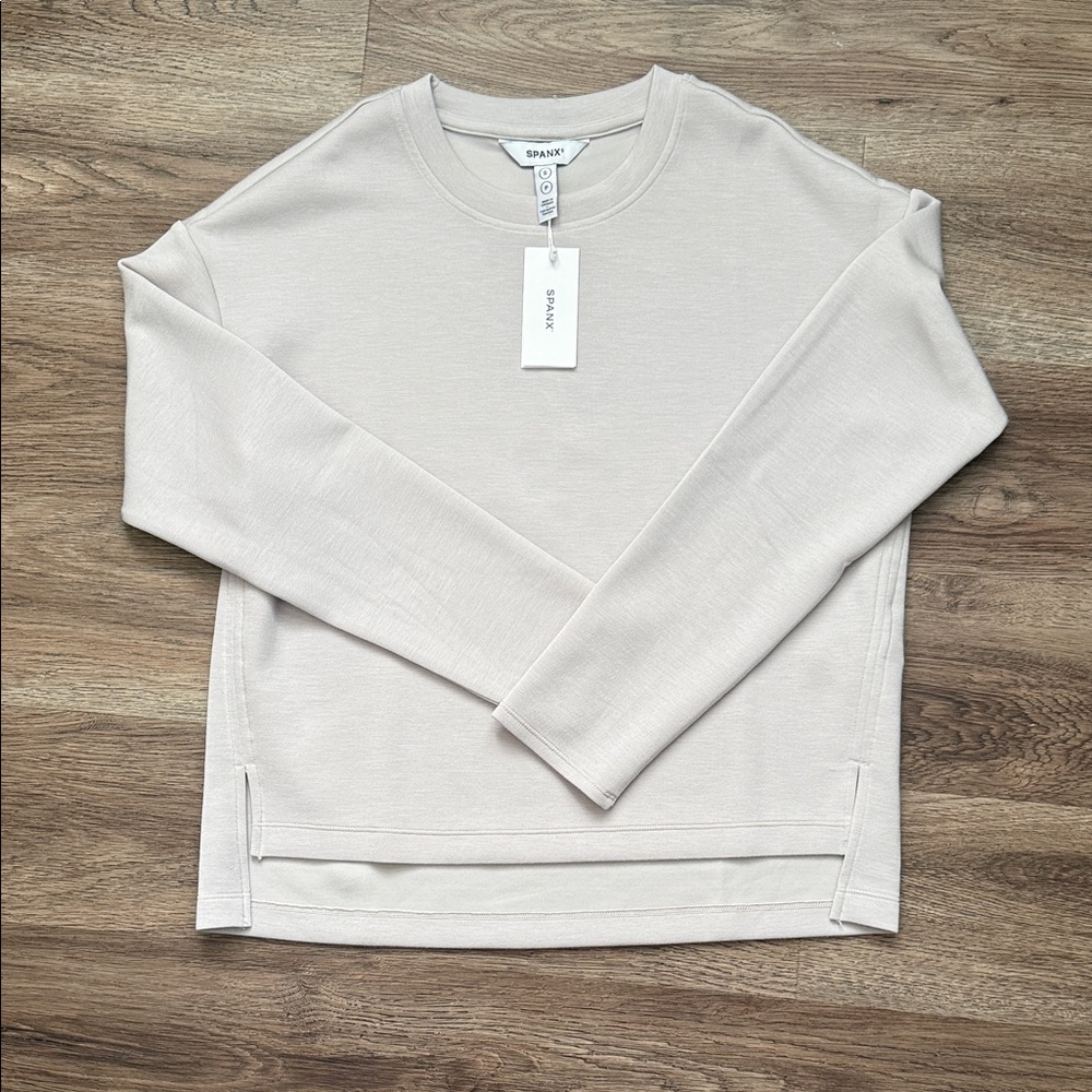 SPANX AIR ESSENTIALS Relaxed long sleeve top, FRENCH GRAY NWT